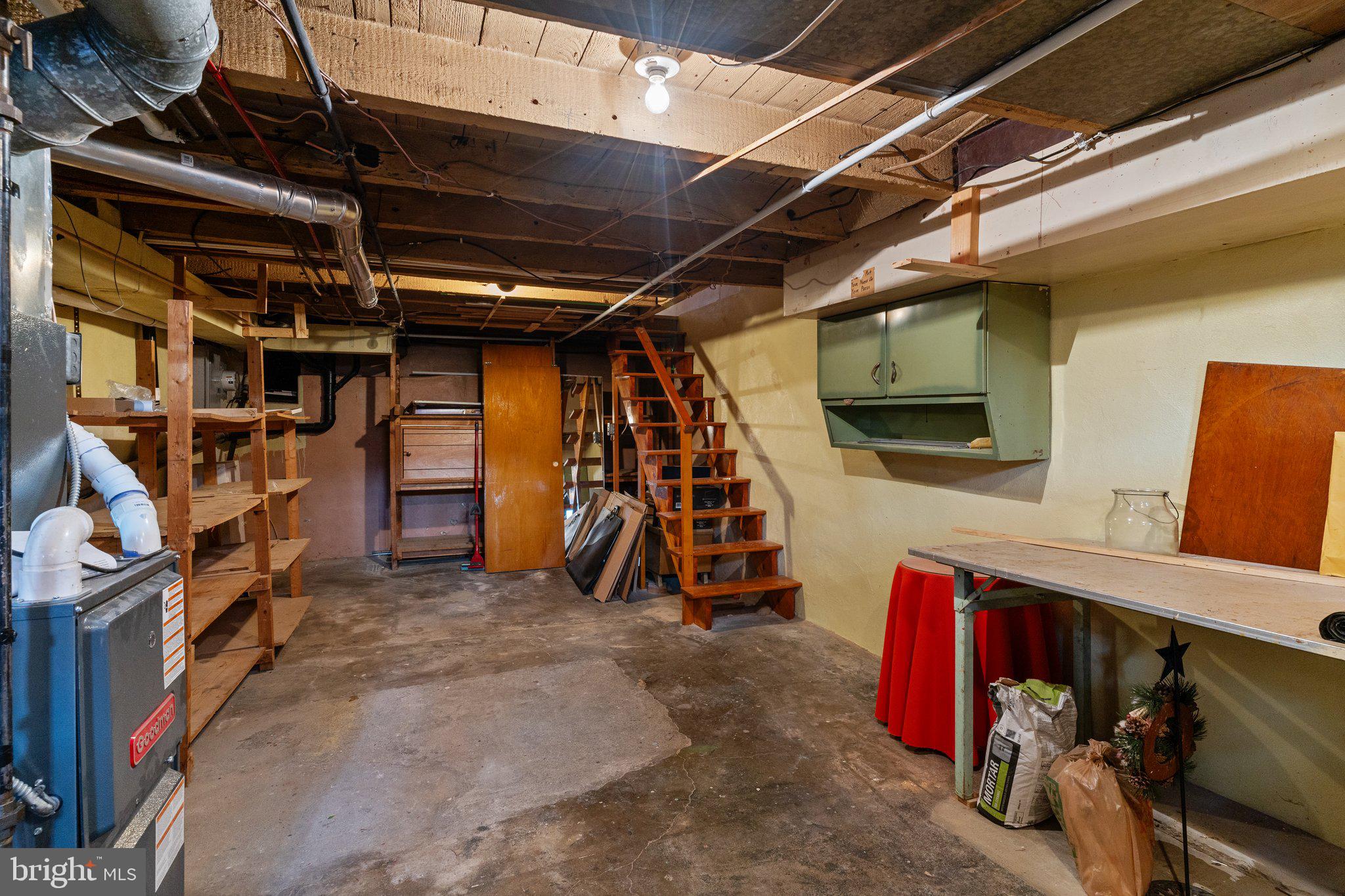 2119 S Hancock St