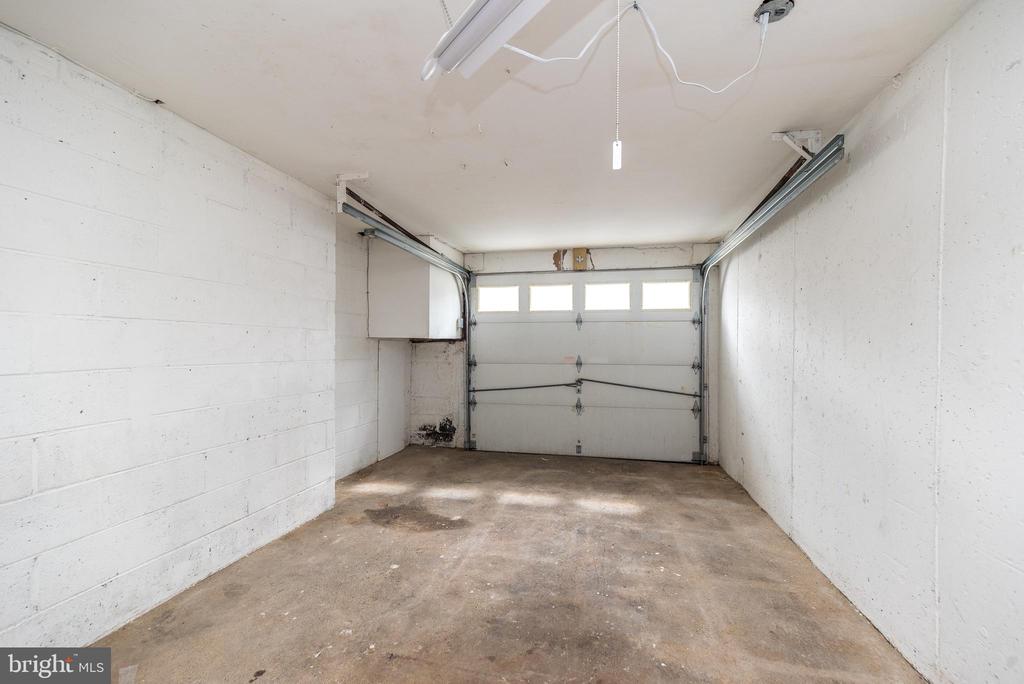 3131 Fairdale Rd