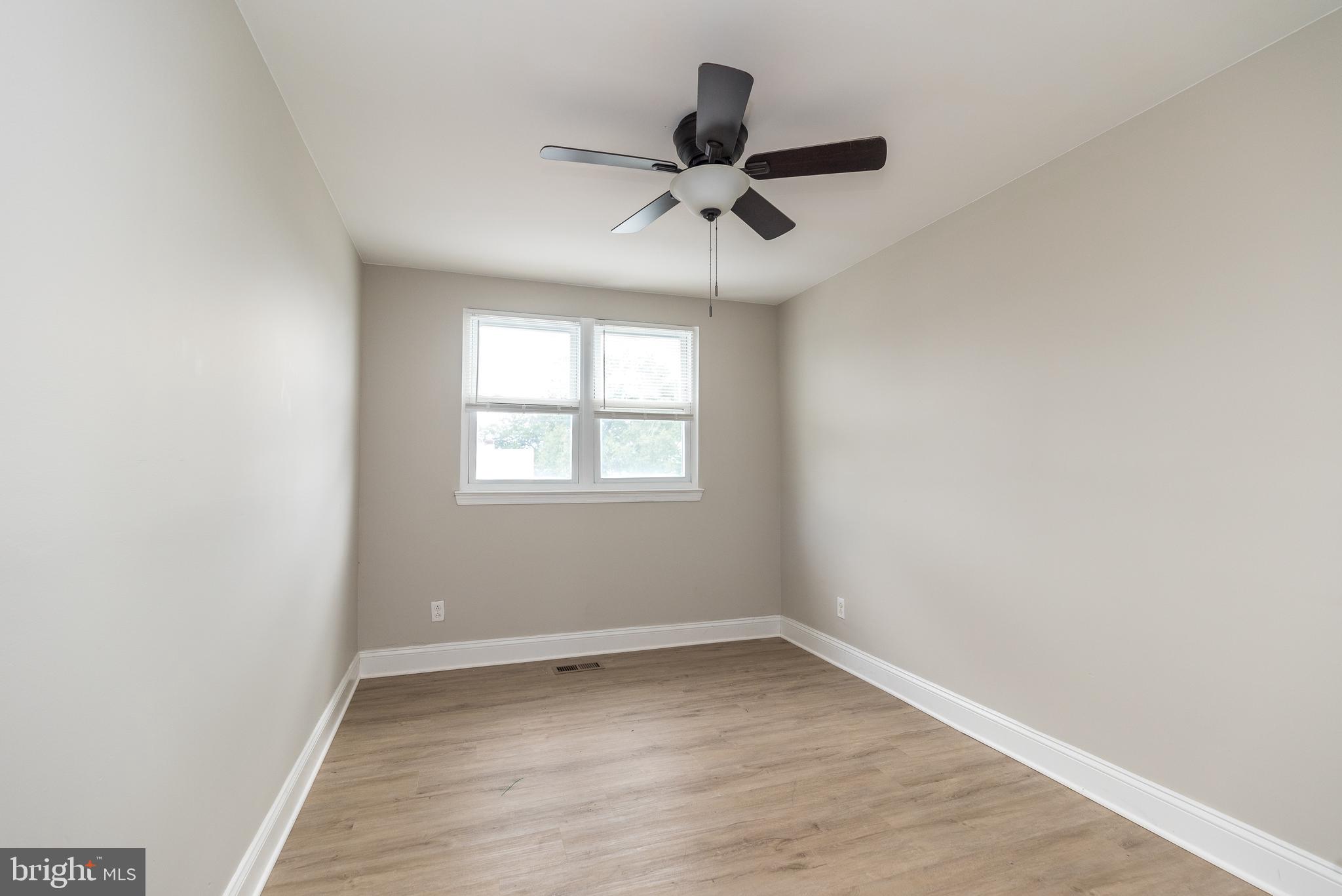 3131 Fairdale Rd