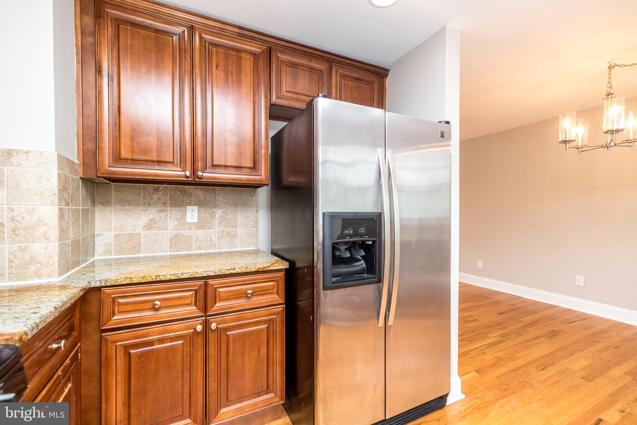3131 Fairdale Rd