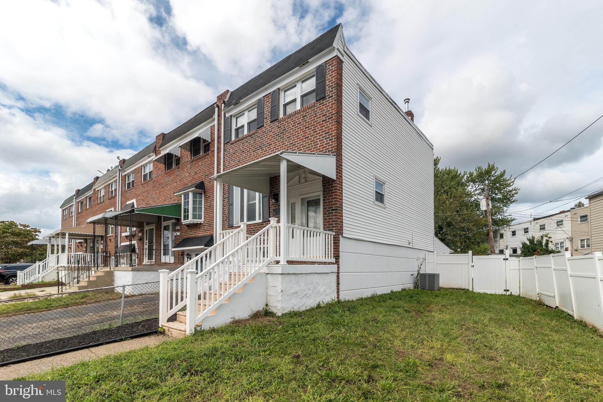 3131 Fairdale Rd