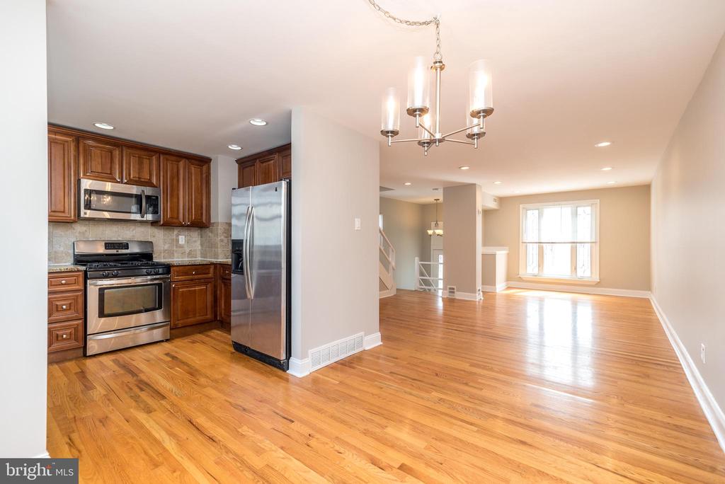 3131 Fairdale Rd