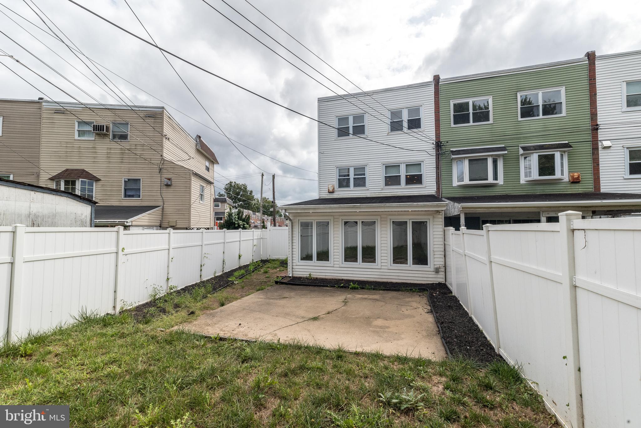 3131 Fairdale Rd