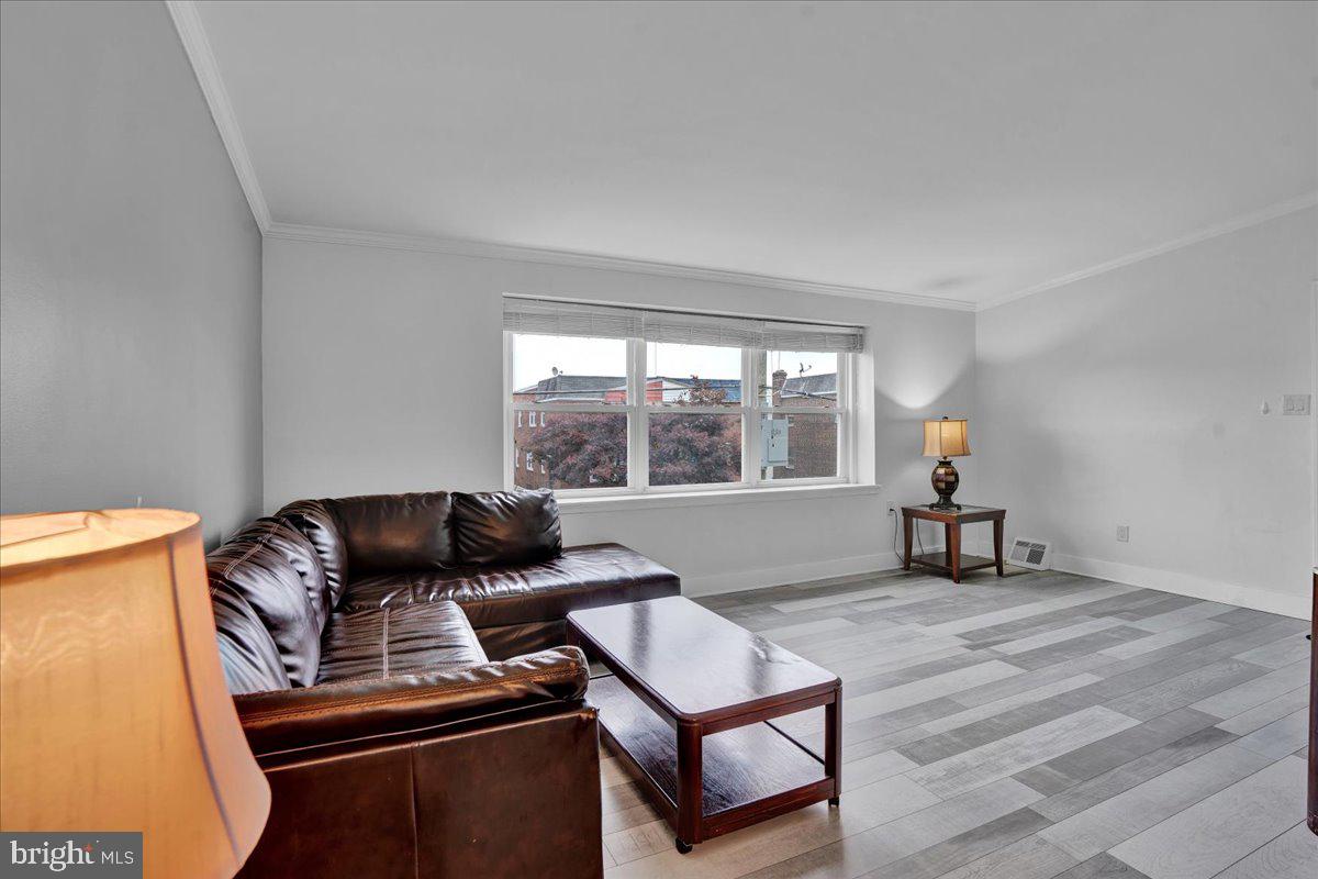 1952 GOODNAW STREET 2