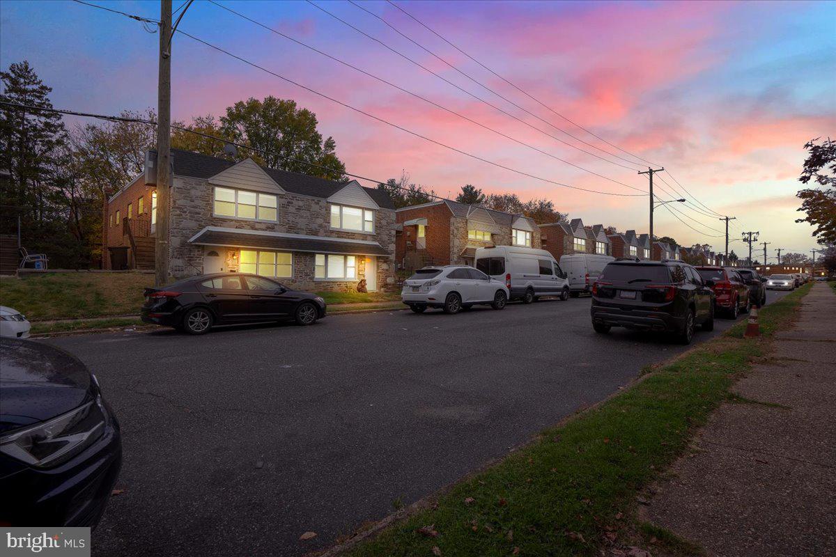 1952 GOODNAW STREET 2