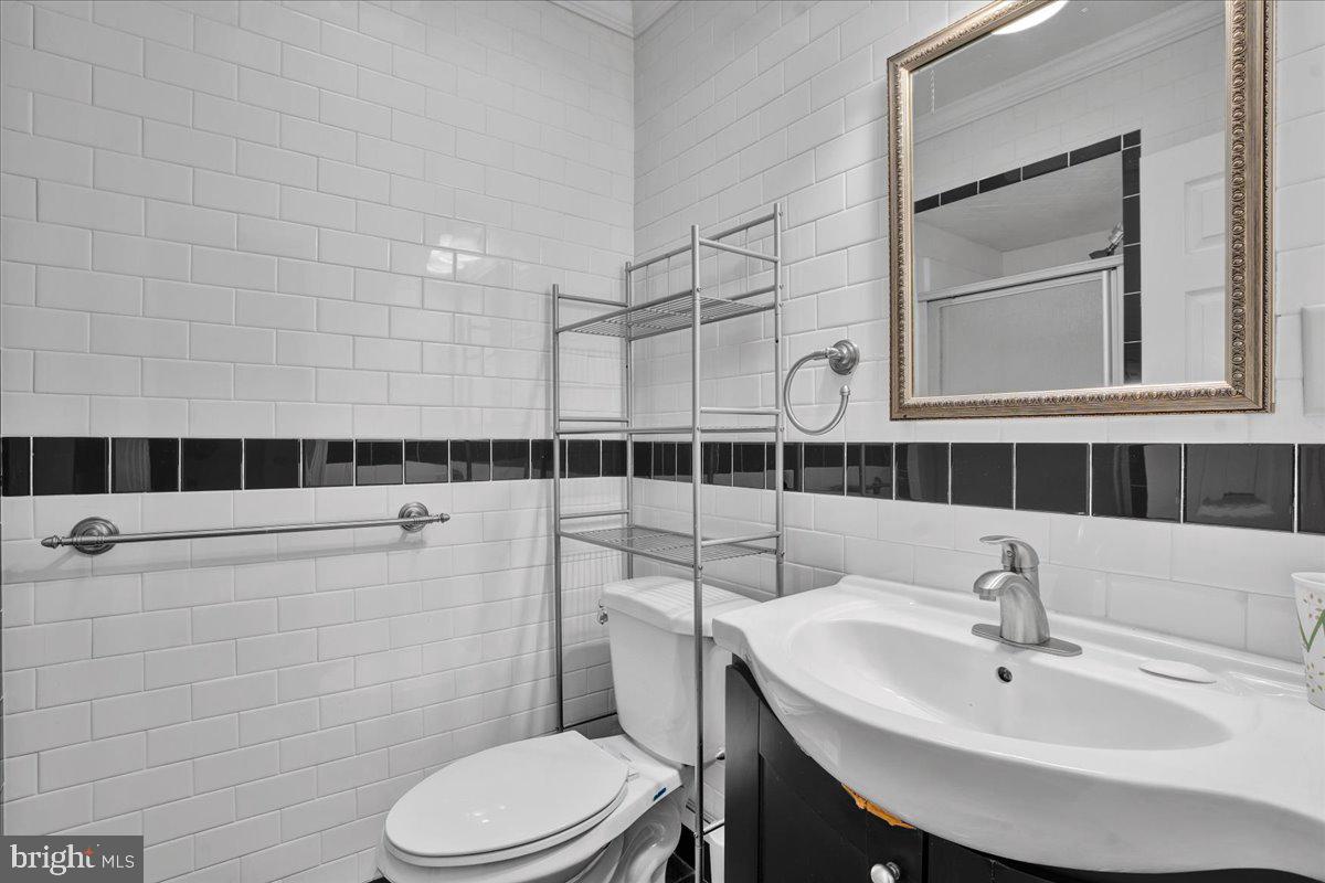 1952 GOODNAW STREET 2