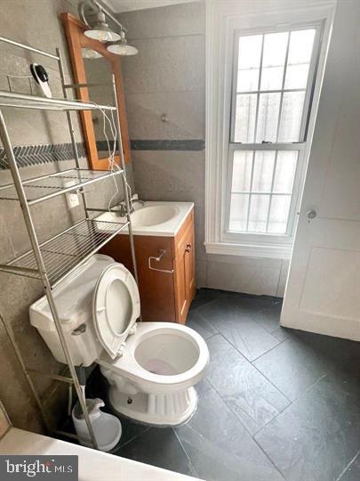 1344 ELLSWORTH STREET 2F