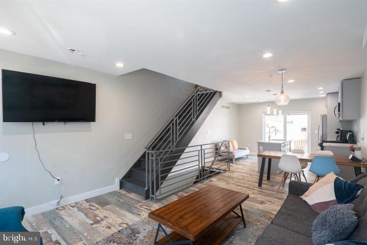 2621 FEDERAL STREET
