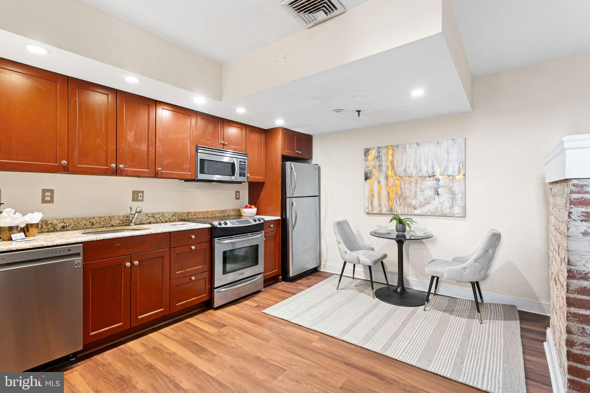 50 N FRONT STREET 56 101