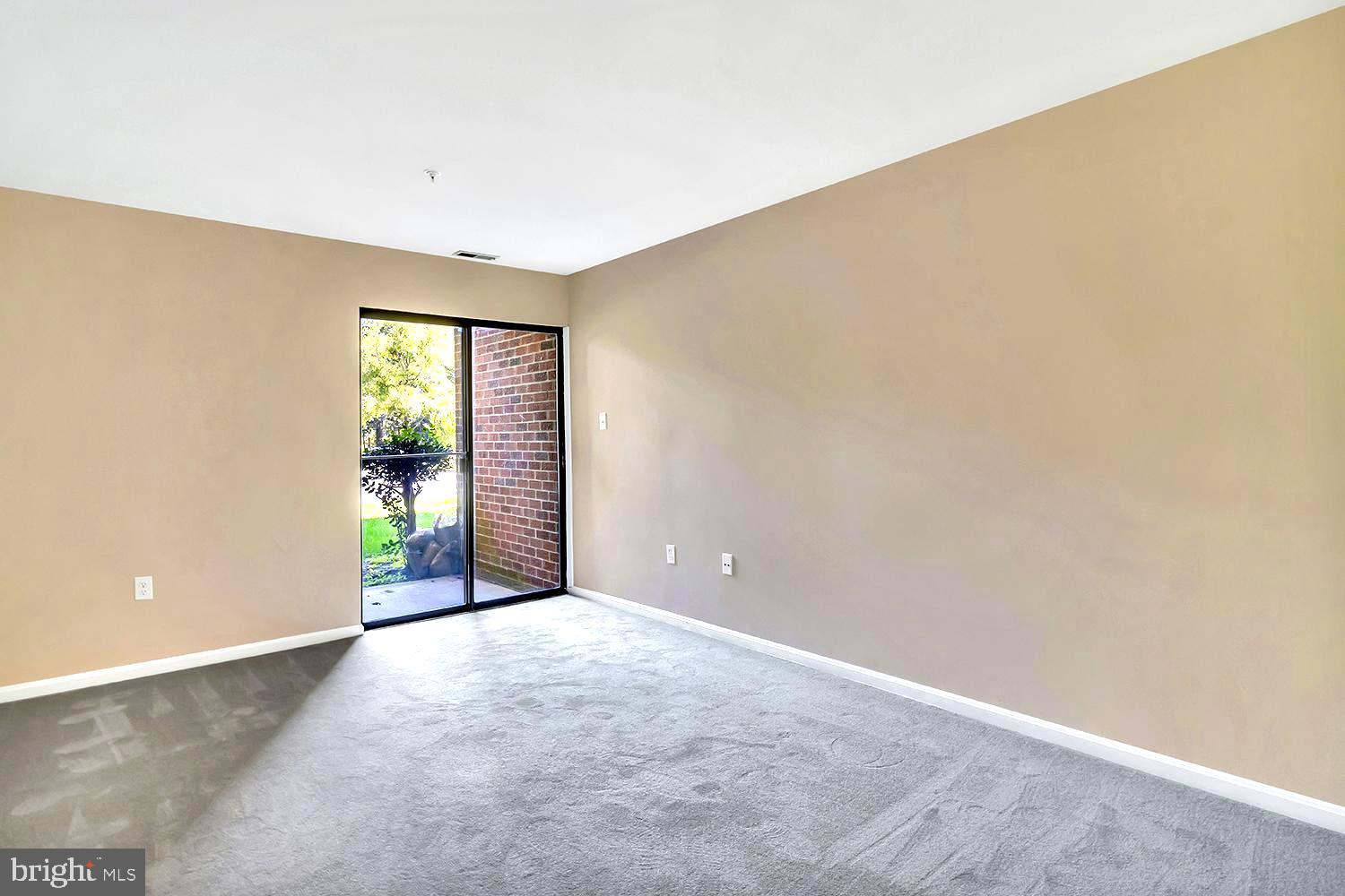 2900 Shipmaster Way #117