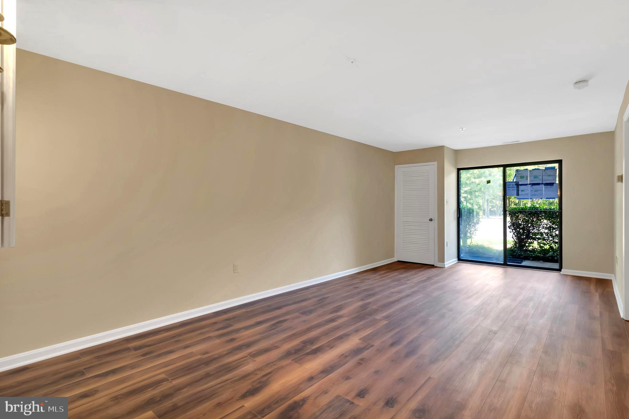 2900 Shipmaster Way #117