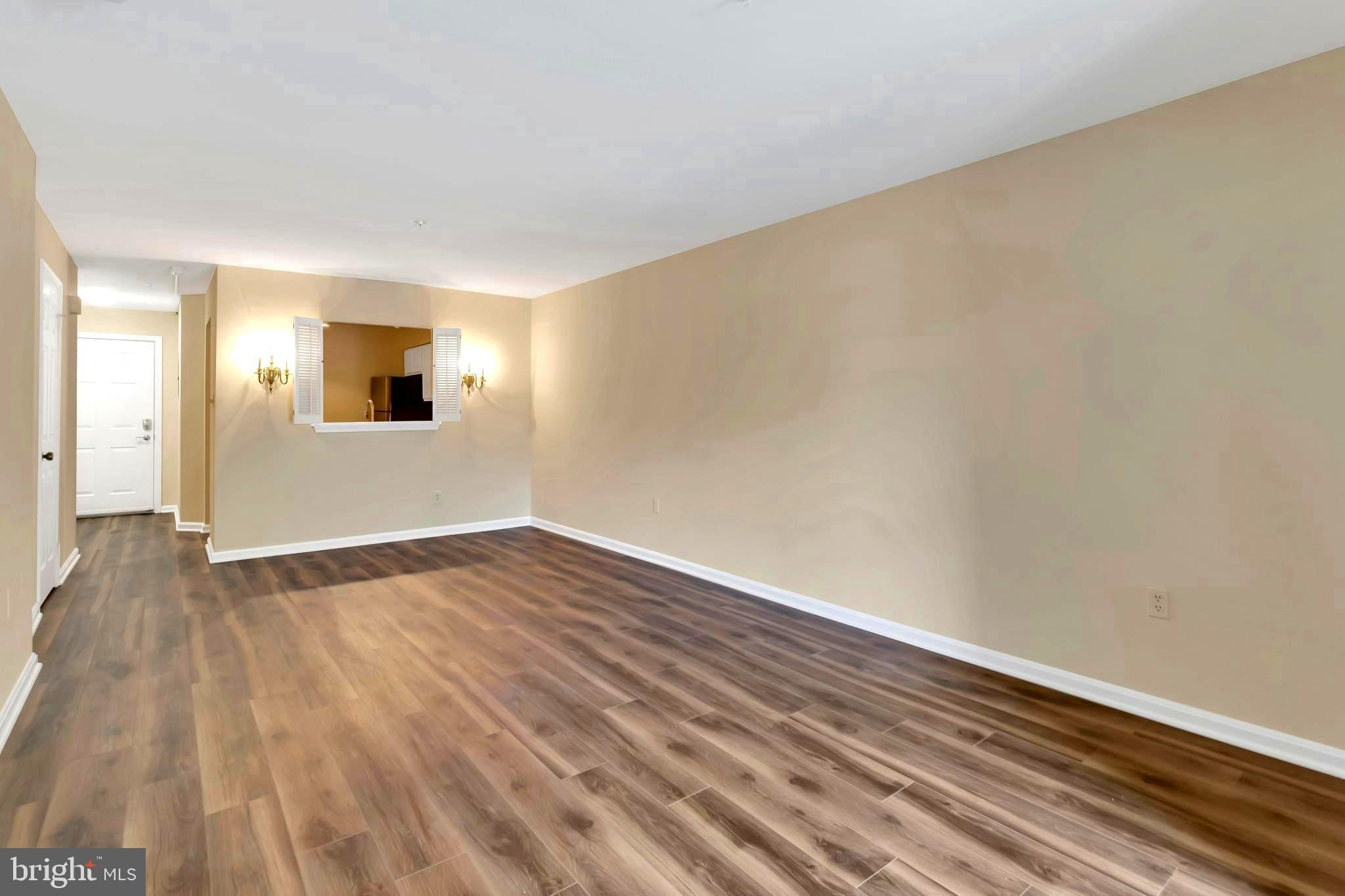 2900 Shipmaster Way #117