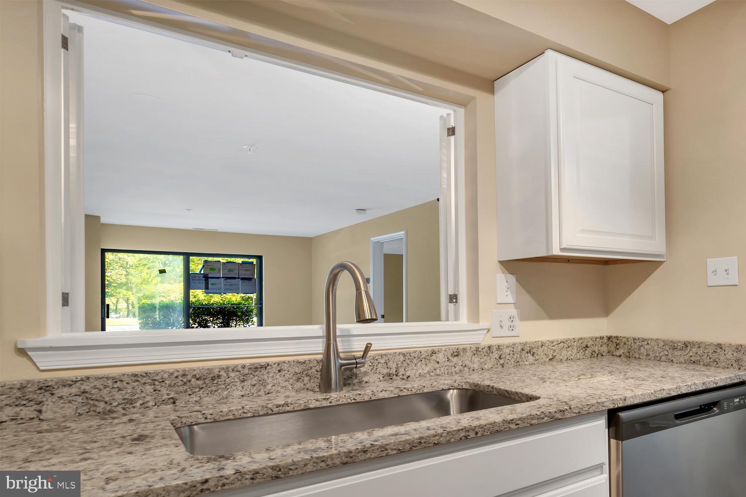 2900 Shipmaster Way #117