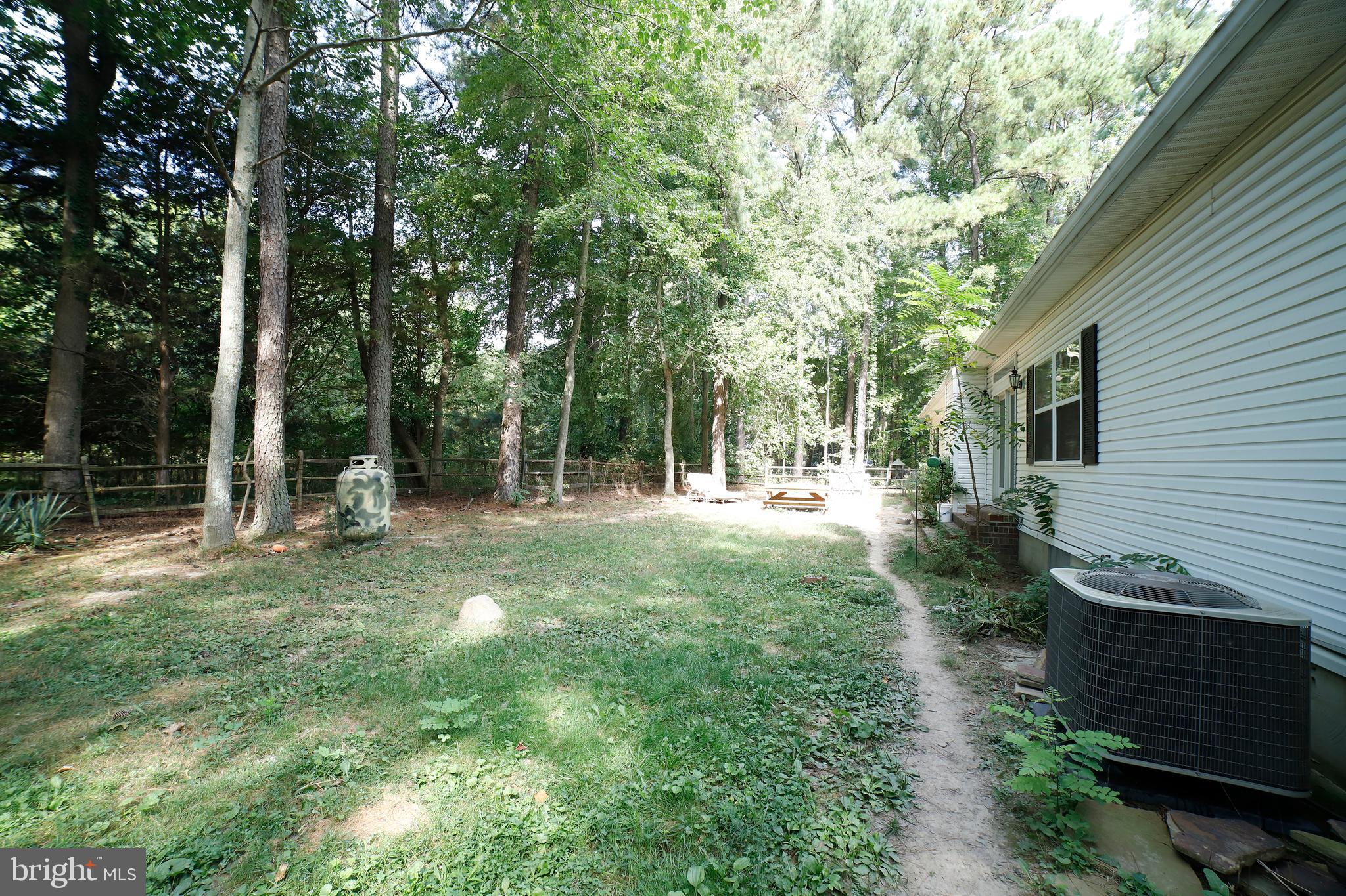 5910 Sneed DRIVE