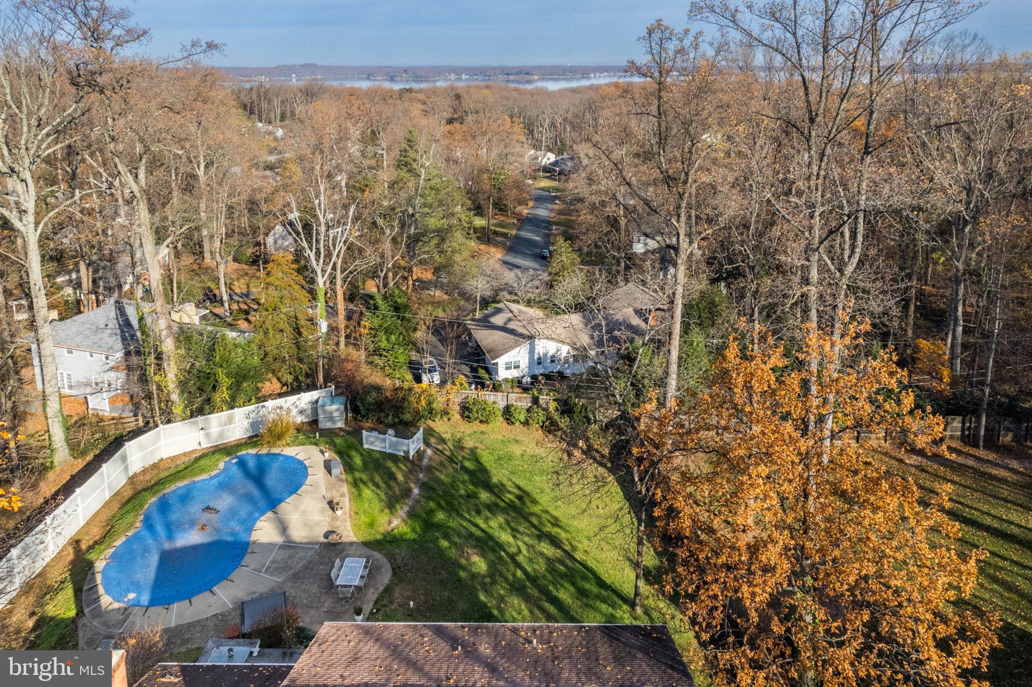648 Shore Acres ROAD