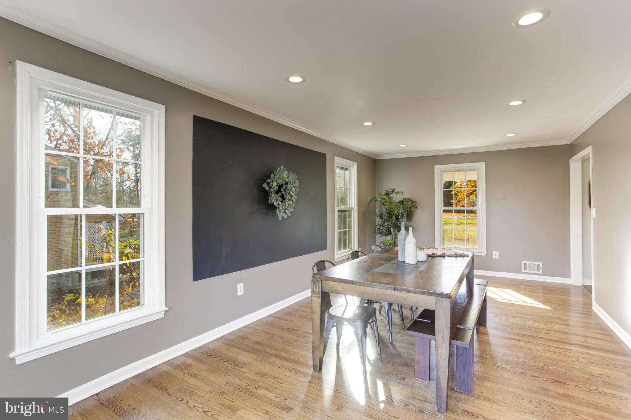 648 Shore Acres ROAD