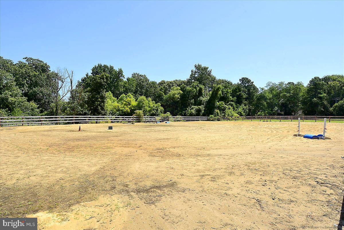 648 Shore Acres ROAD