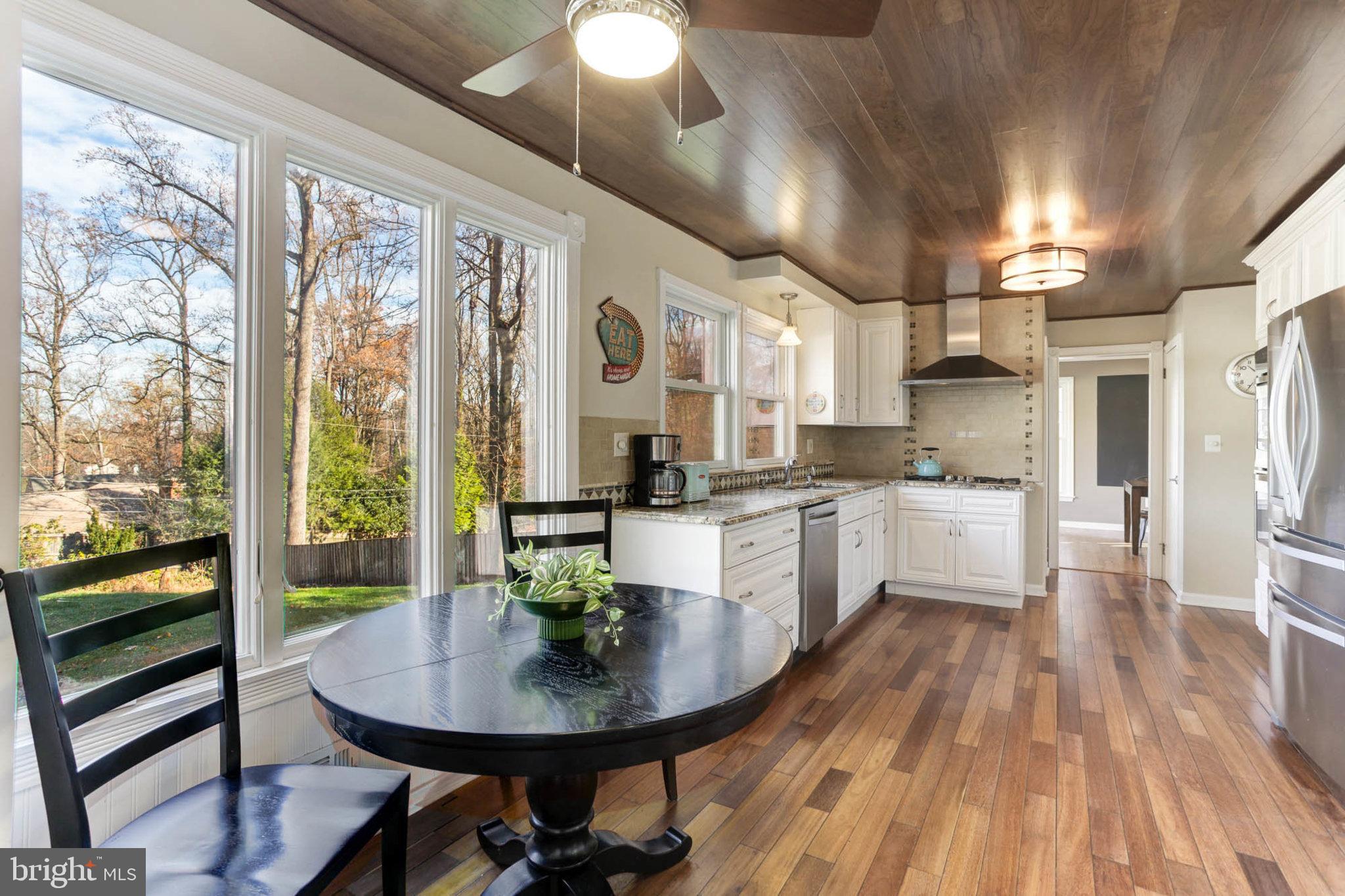 648 Shore Acres ROAD