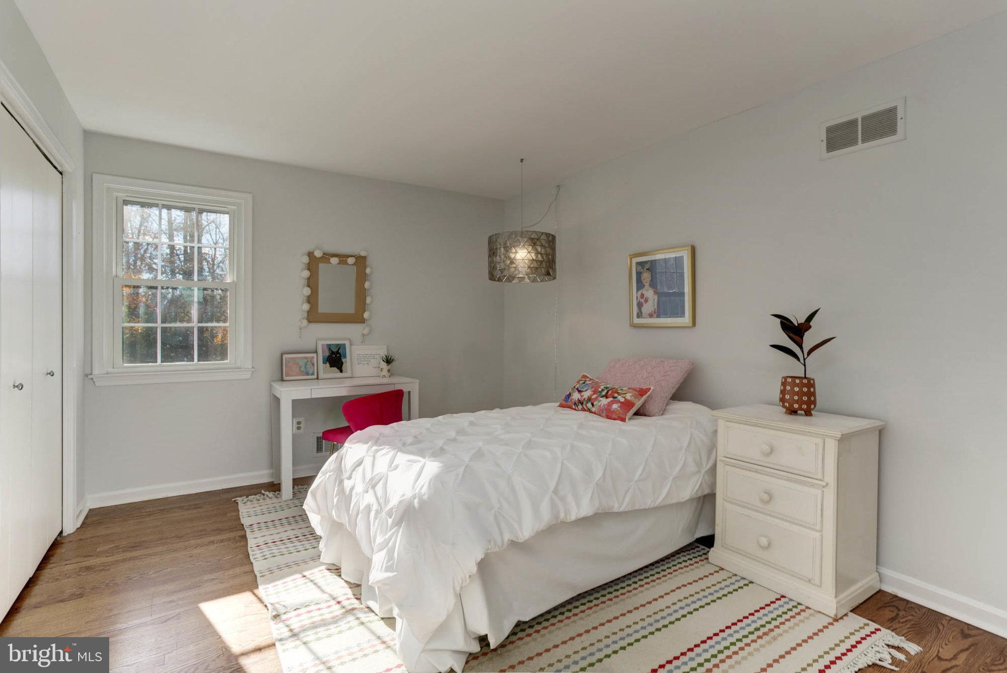 648 Shore Acres ROAD