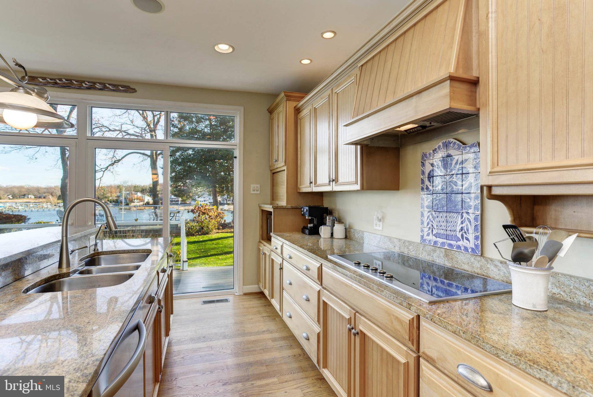 1031 Landon LANE