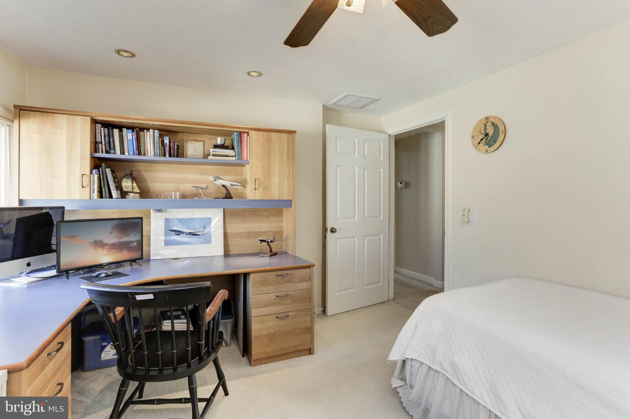 1031 Landon LANE
