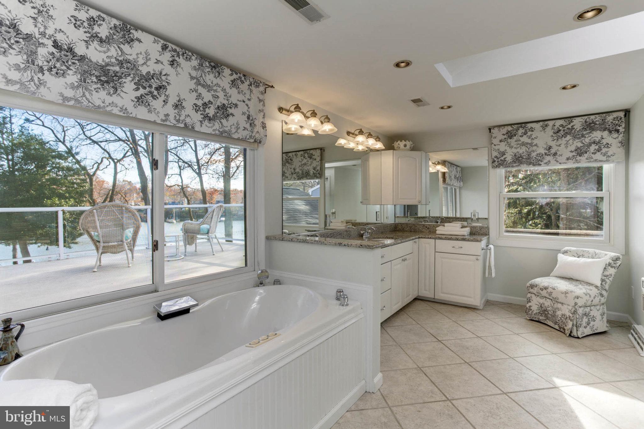 1031 Landon LANE