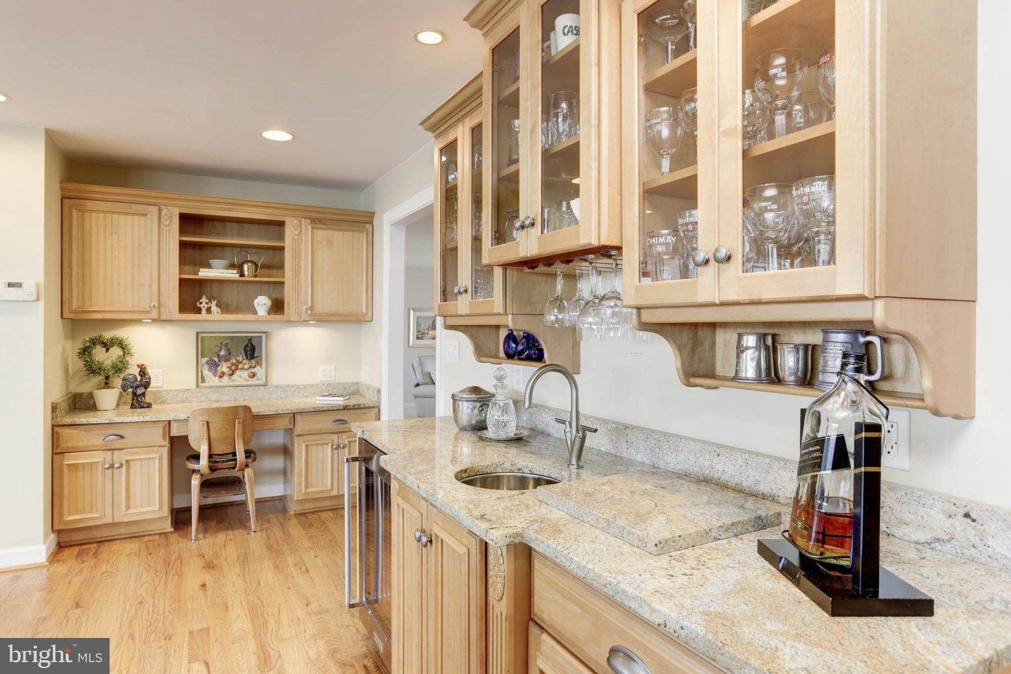 1031 Landon LANE