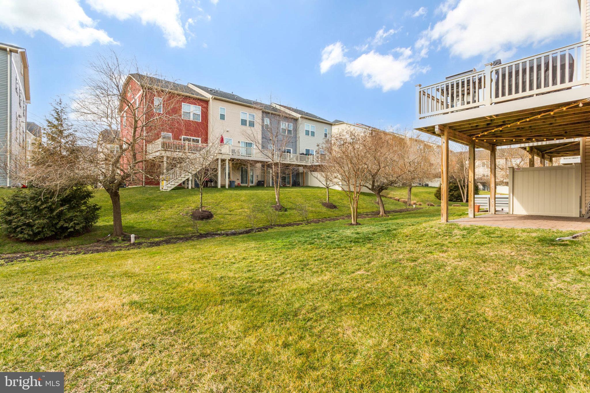 513 Fox River Hills Way