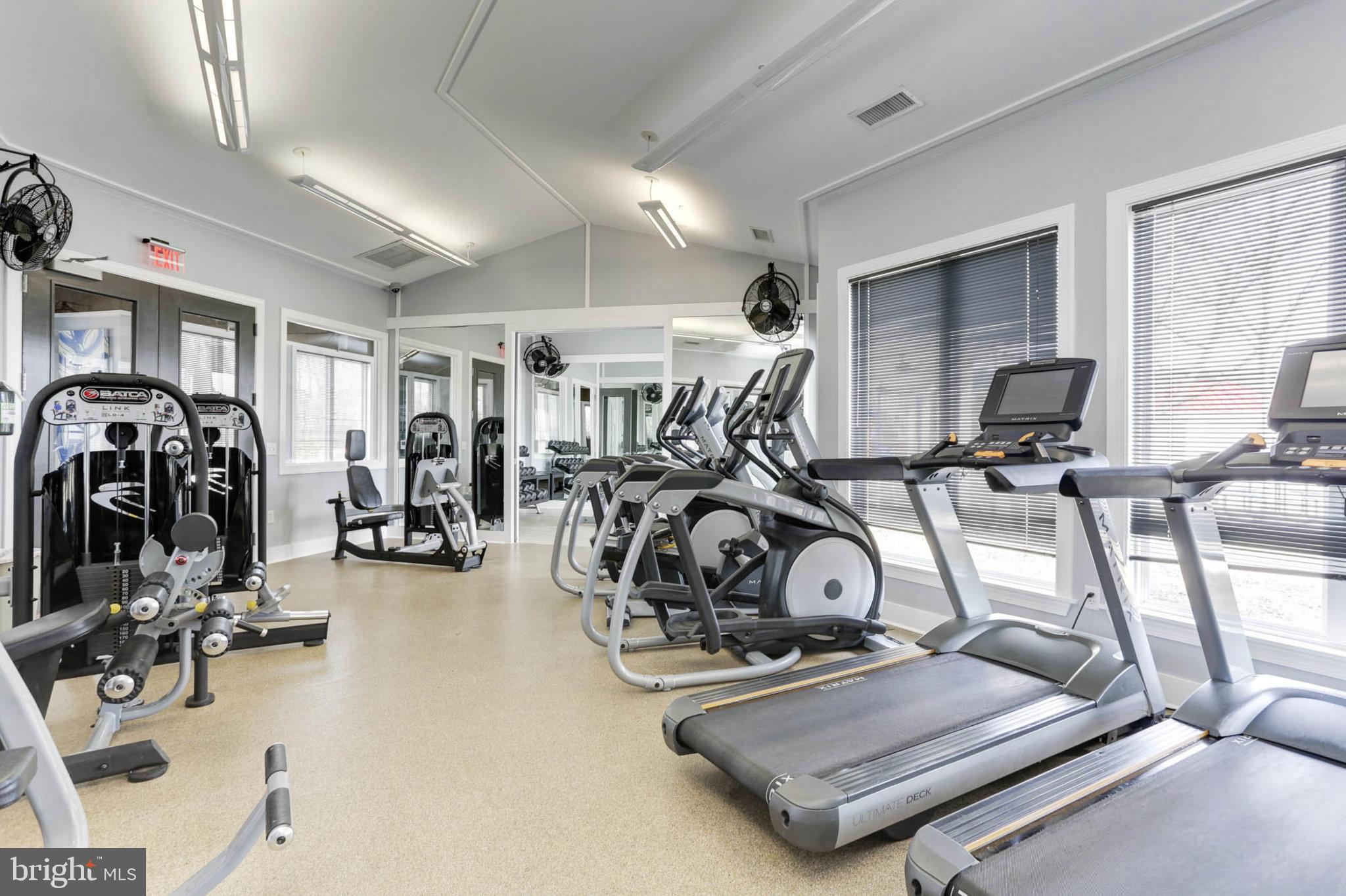 513 Fox River Hills Way