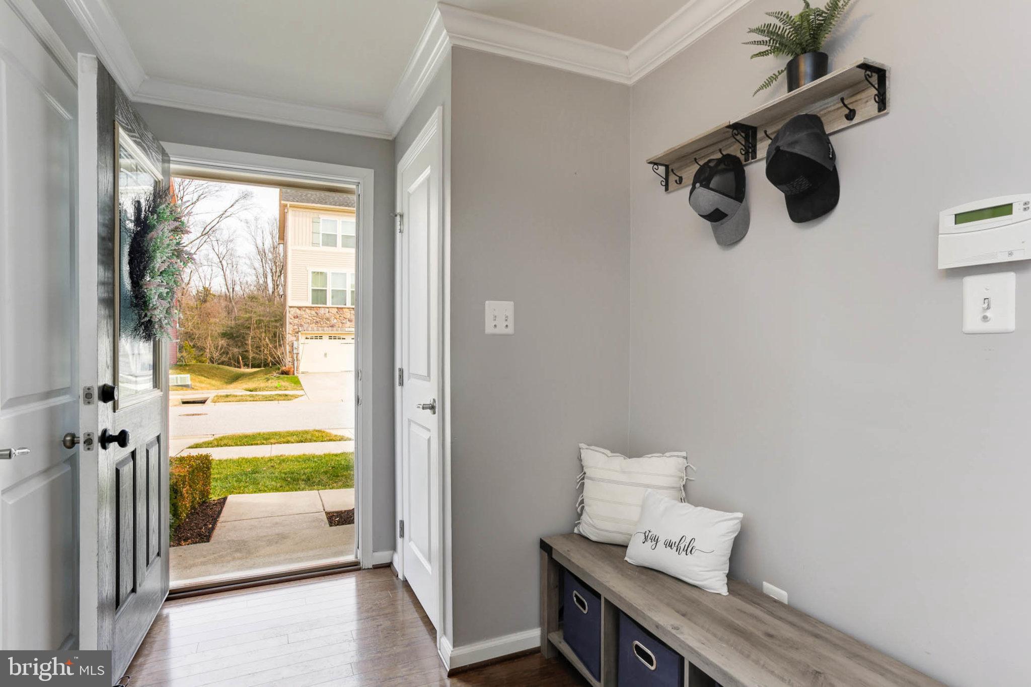 513 Fox River Hills Way