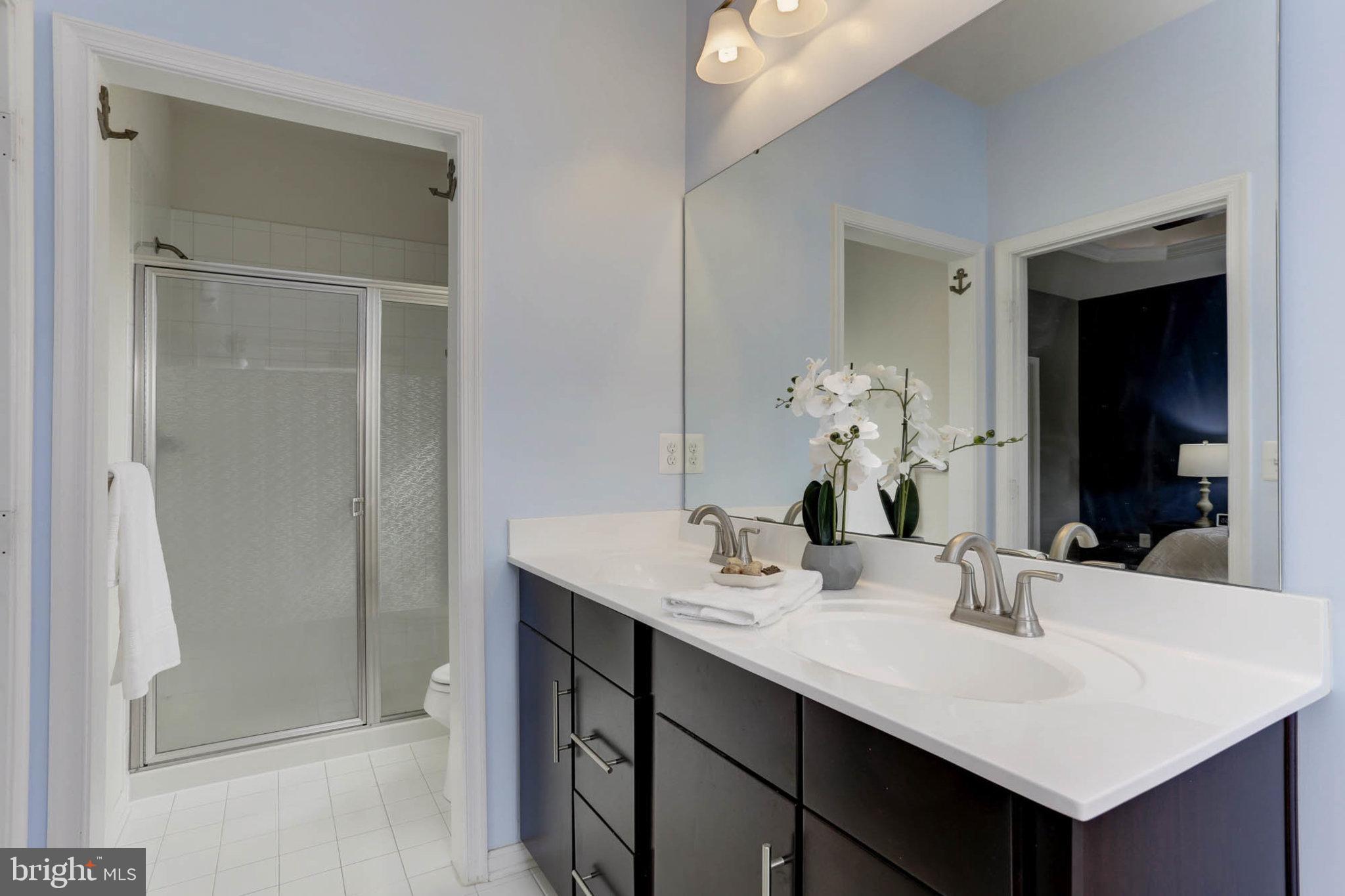 513 Fox River Hills Way