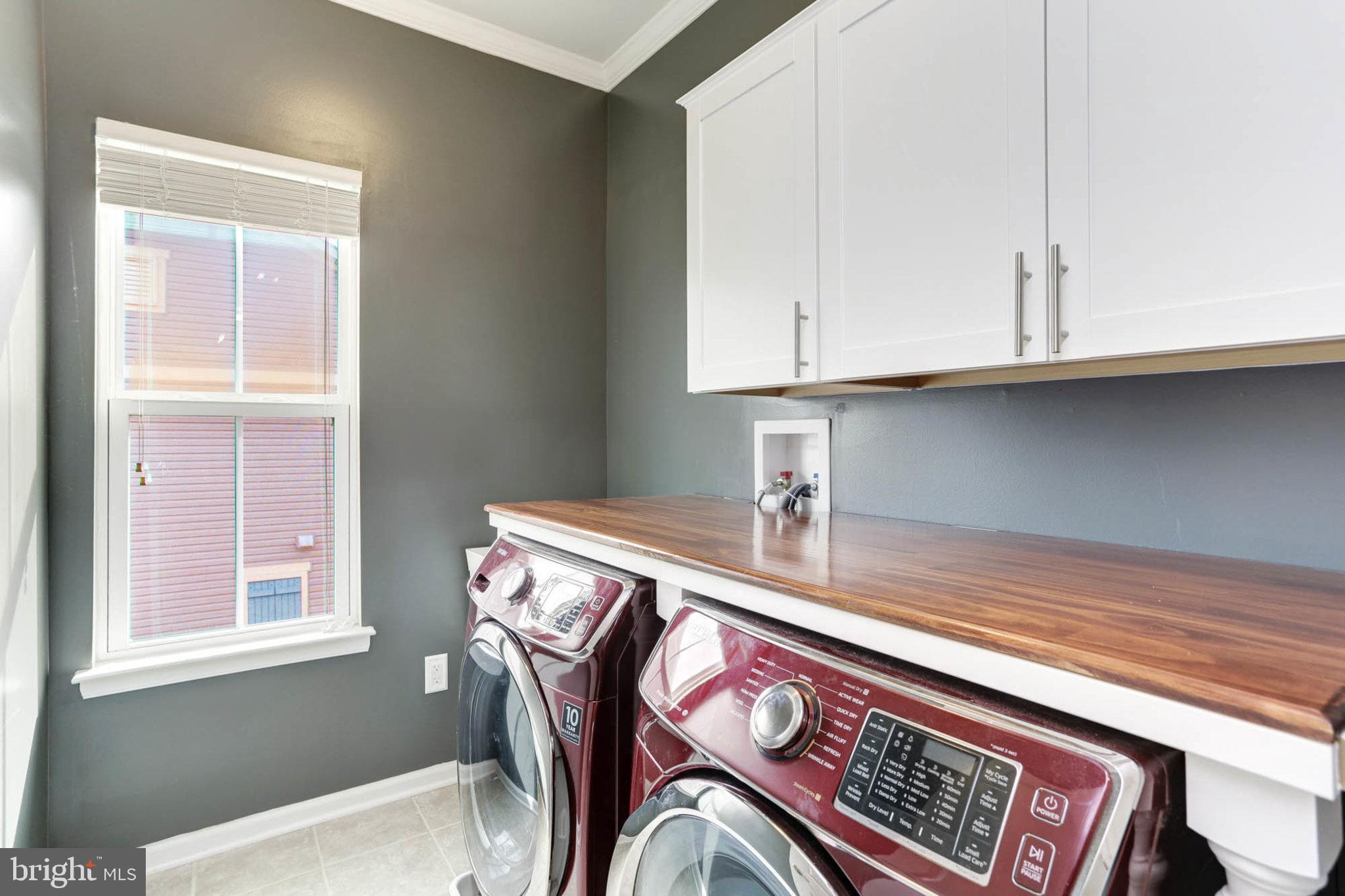 513 Fox River Hills Way