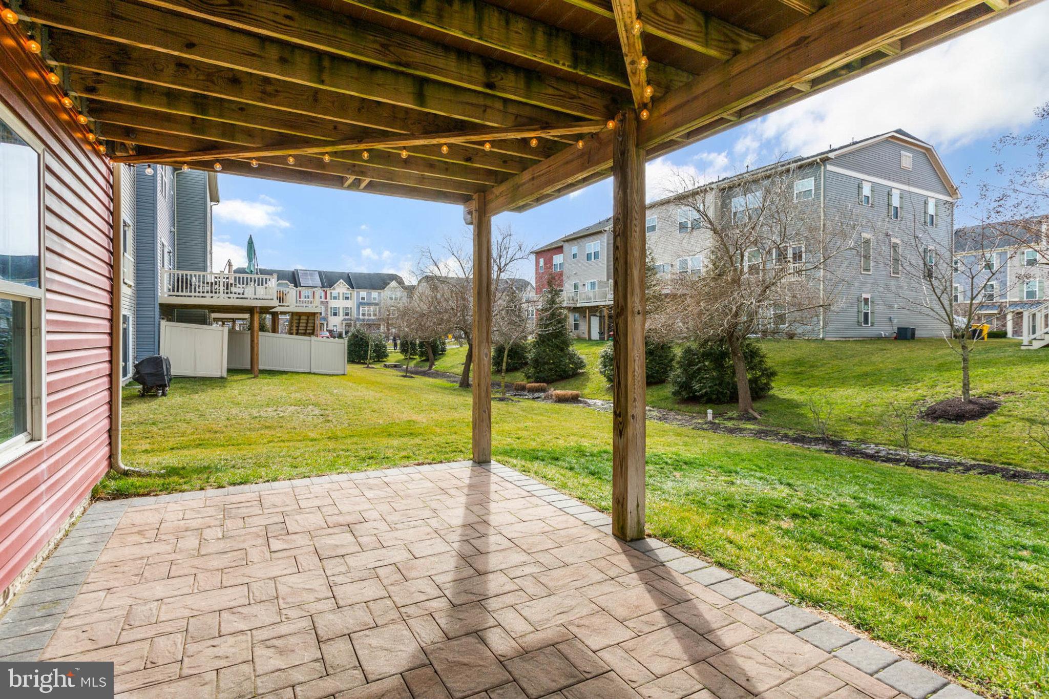 513 Fox River Hills Way