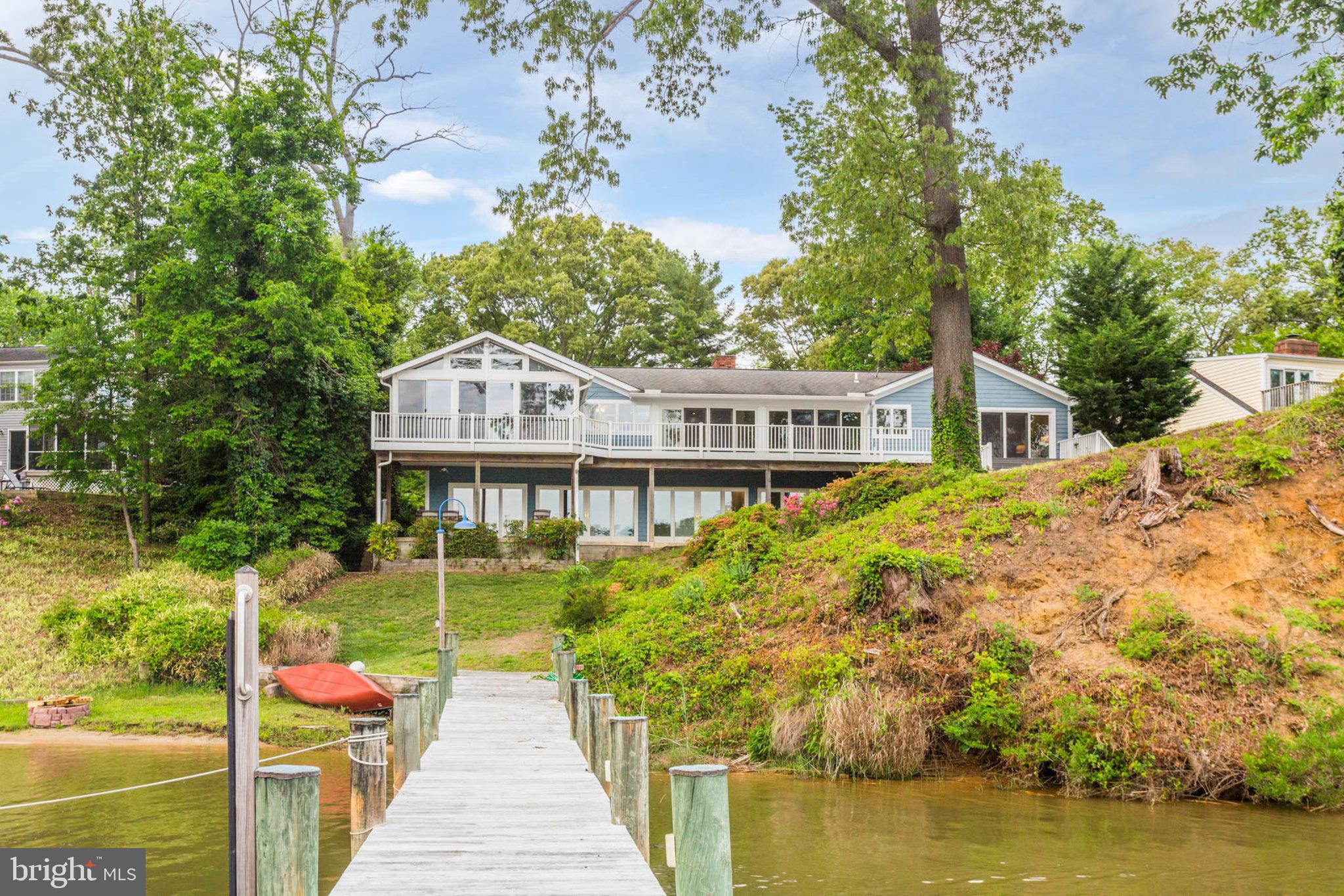 1051 Landon Ln