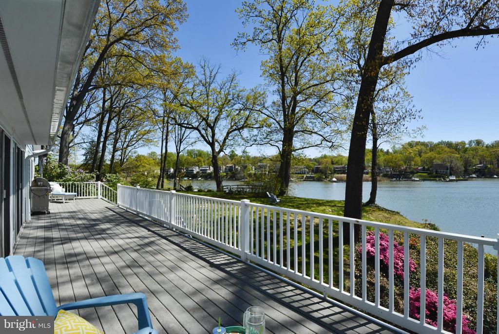 1051 Landon Ln