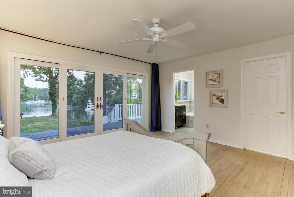 1051 Landon Ln