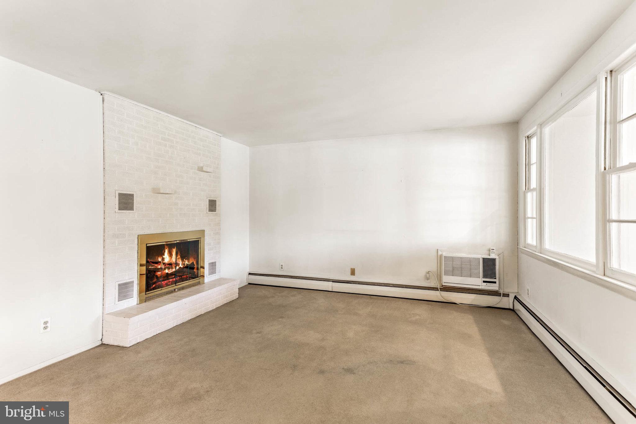 150 Riverside Rd