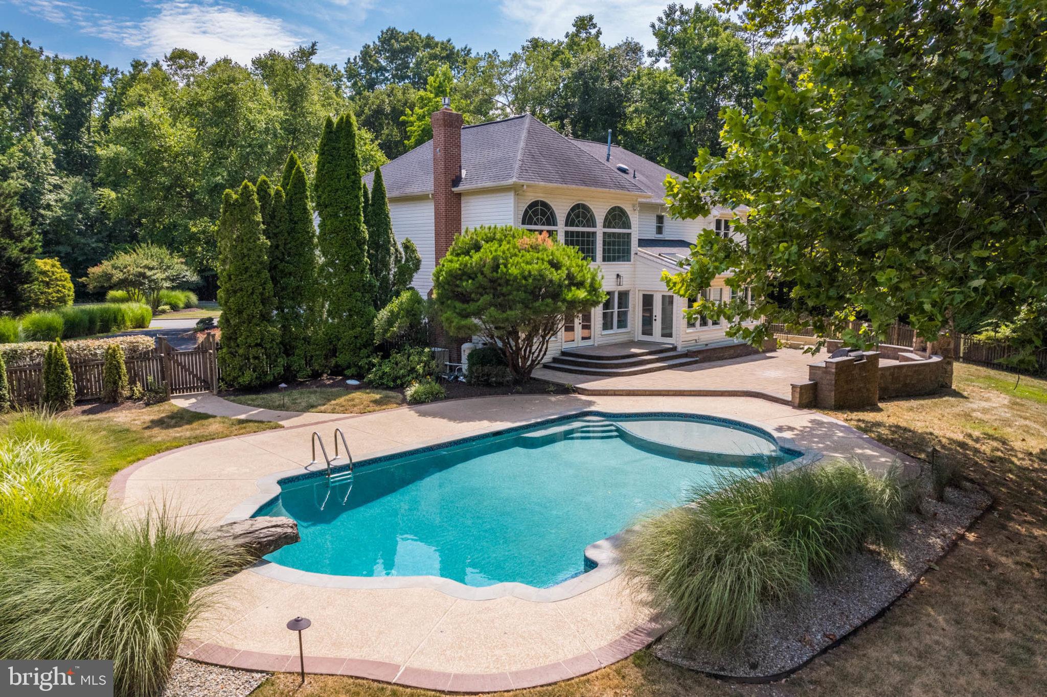 2067 Haverford Dr