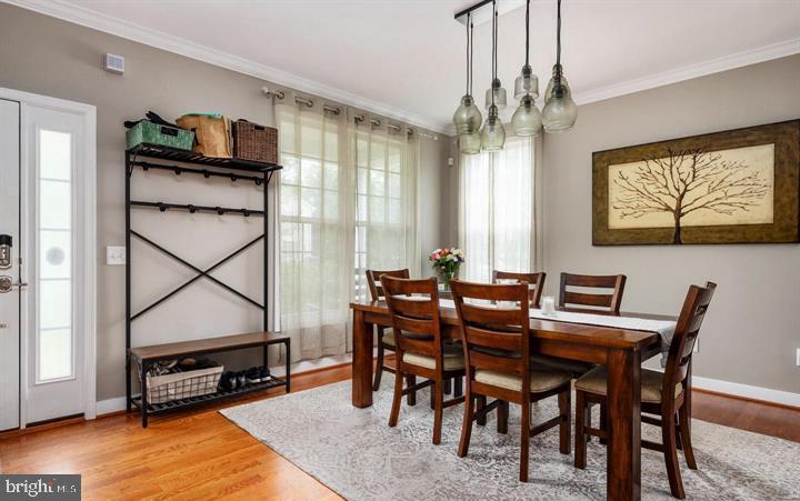 130-B PINEVIEW AVE