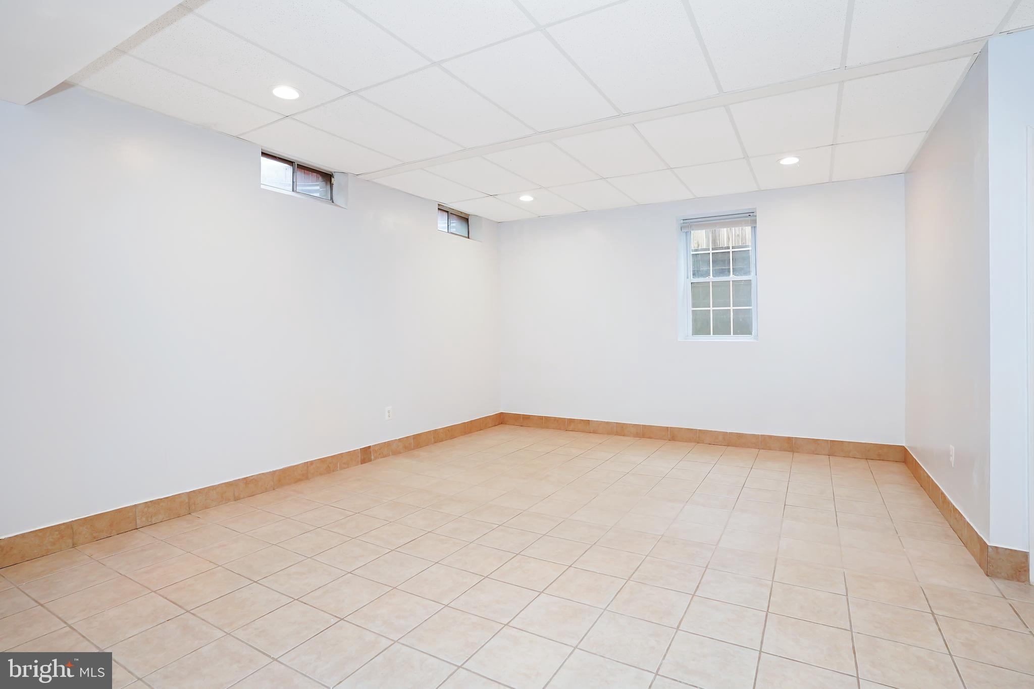 710 Brannock Ter