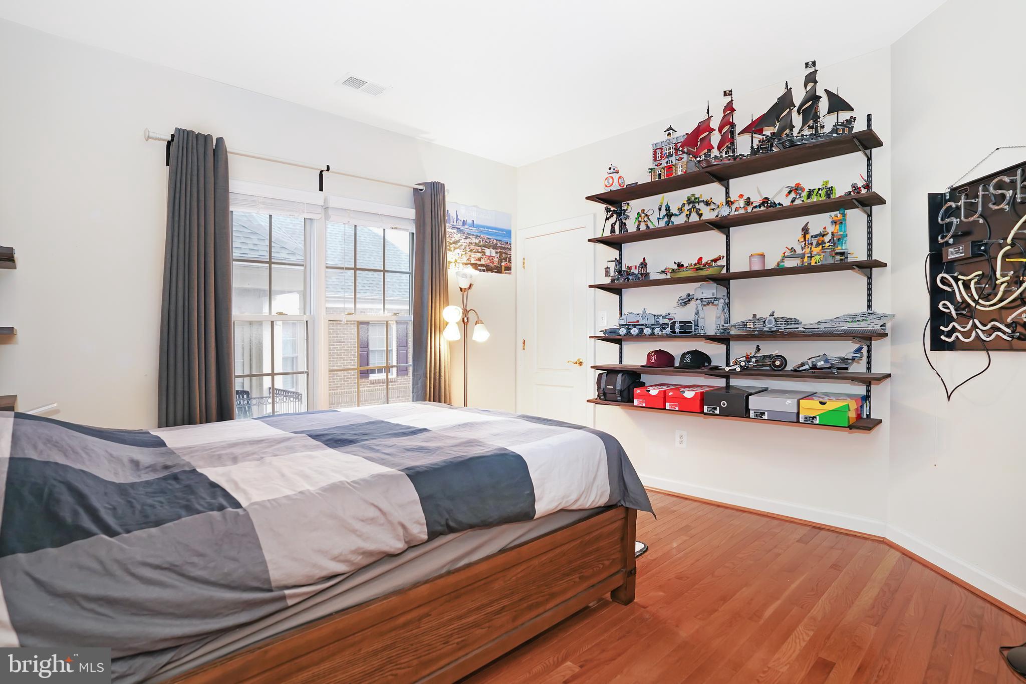 710 Brannock Ter