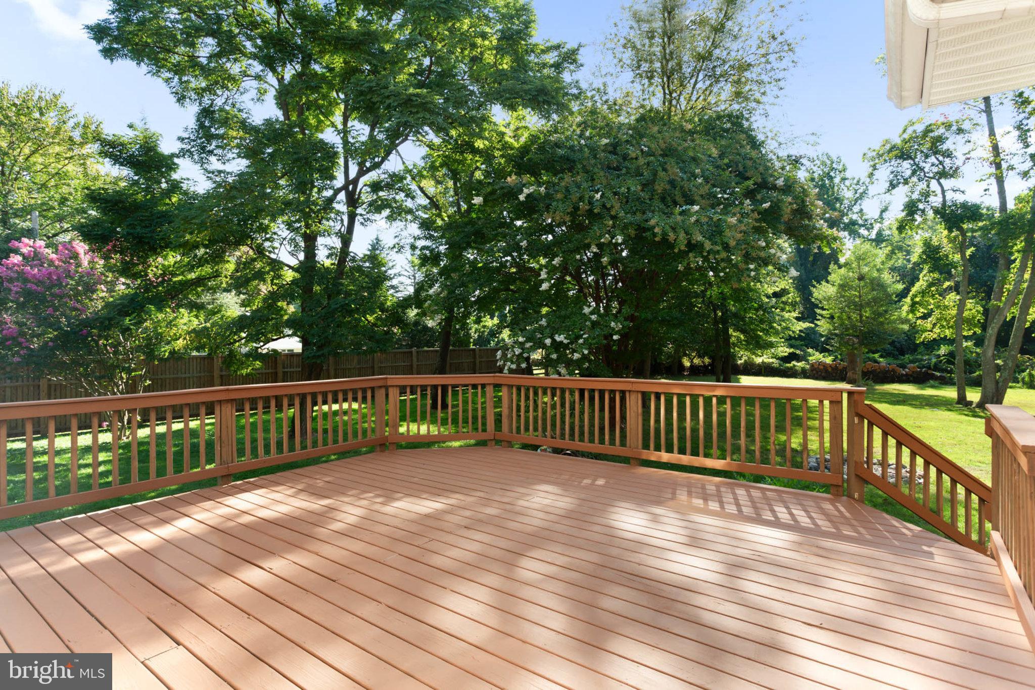 1331 Log Inn Rd