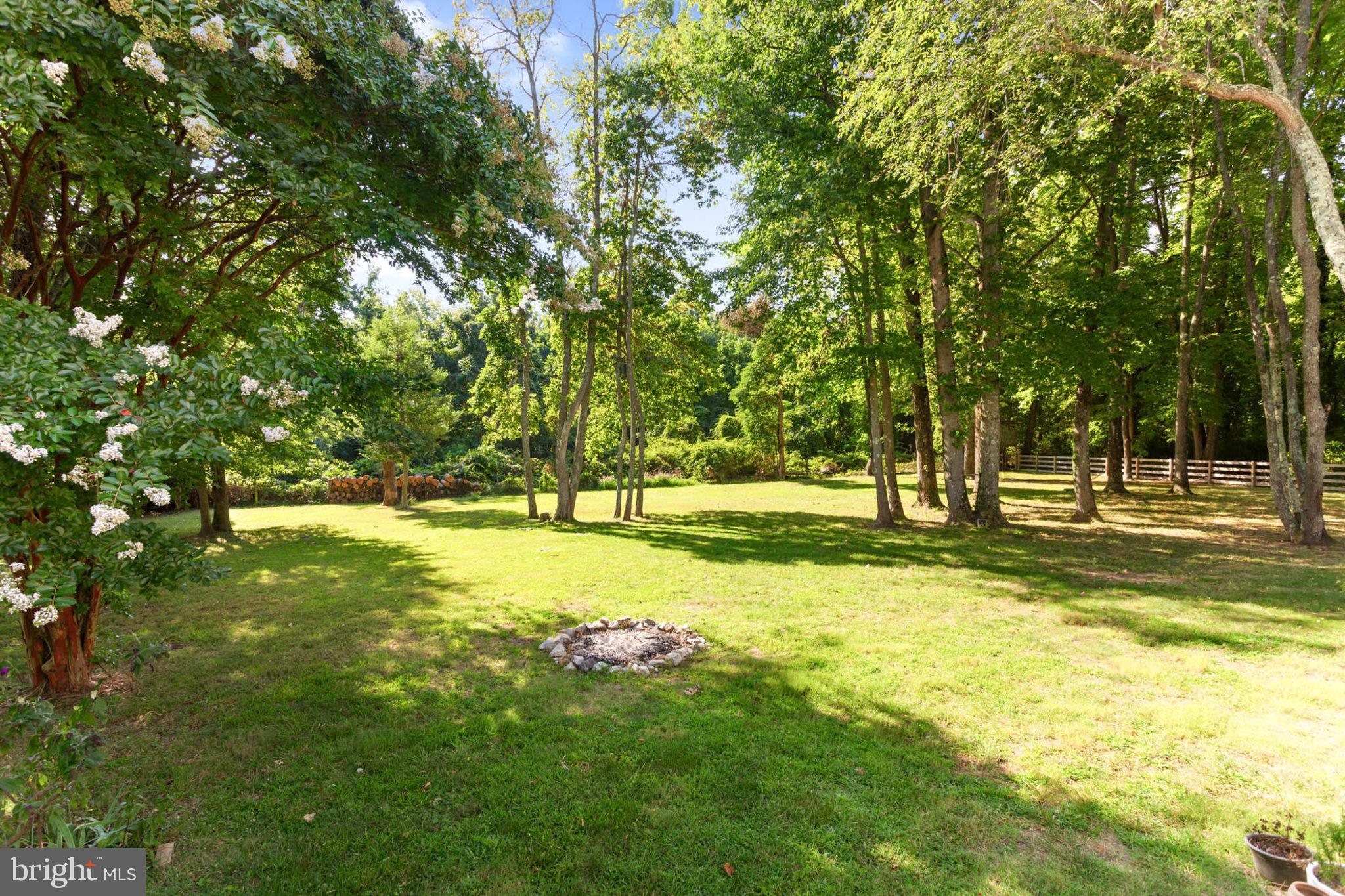 1331 Log Inn Rd