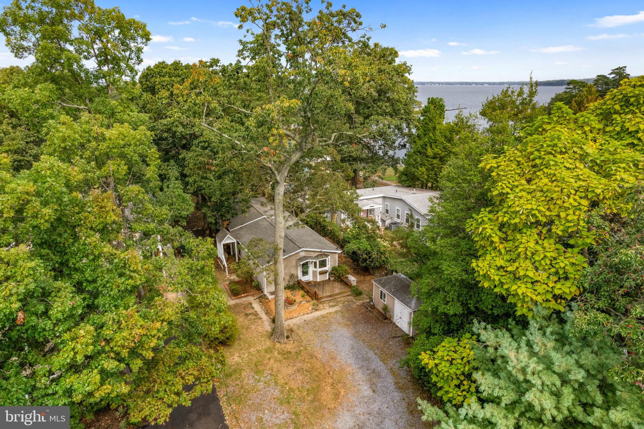 1024 Shore Acres Rd