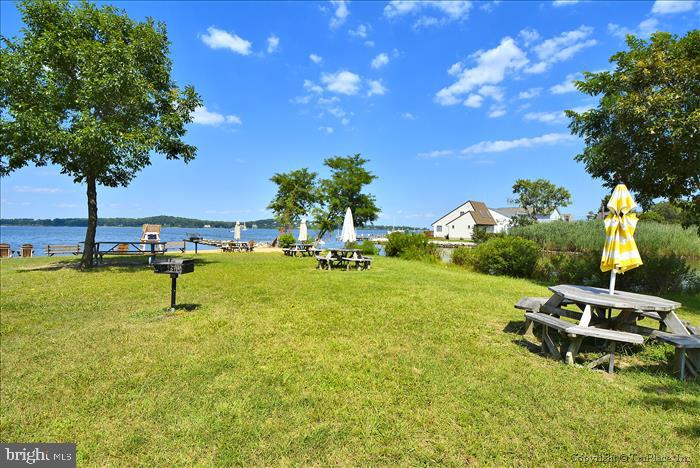 1024 Shore Acres Rd
