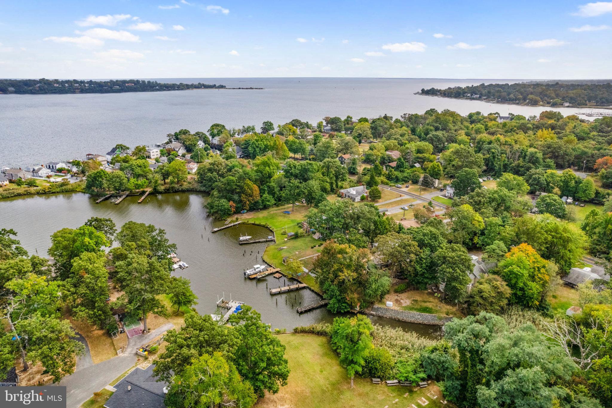 1024 Shore Acres Rd