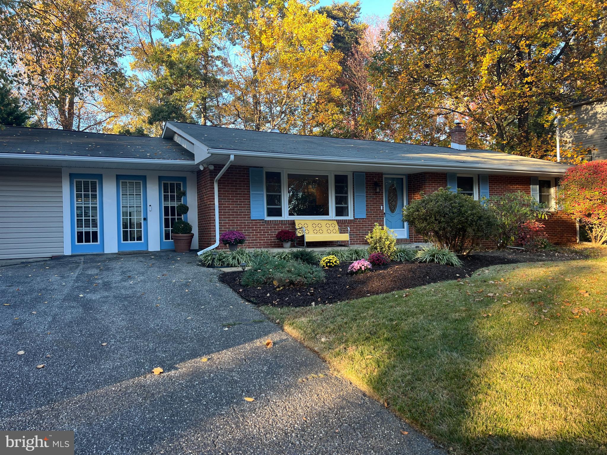 806 Chestnut Tree Dr