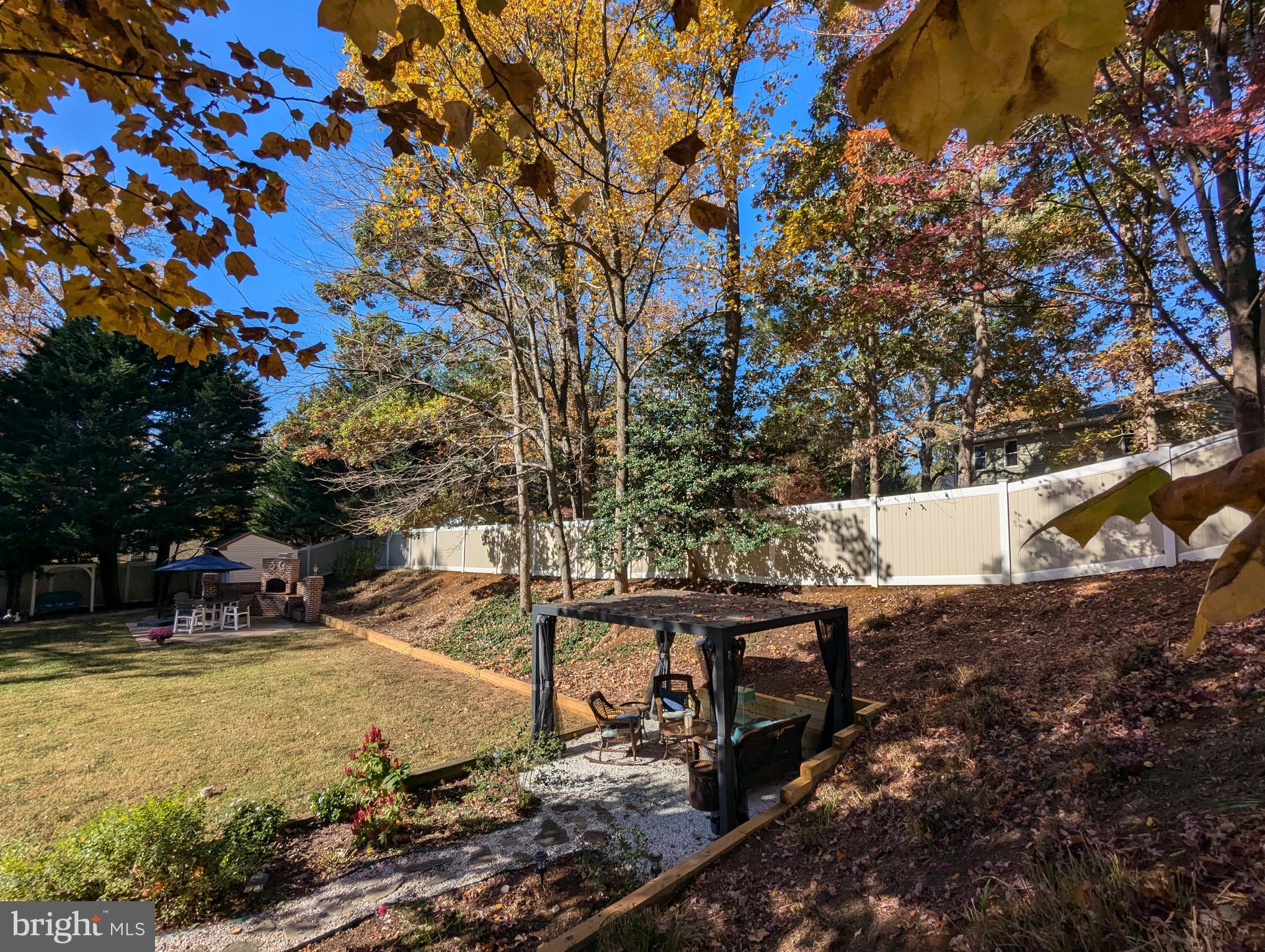 806 Chestnut Tree Dr