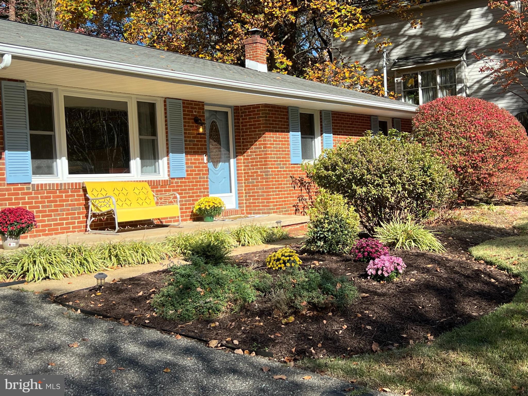 806 Chestnut Tree Dr