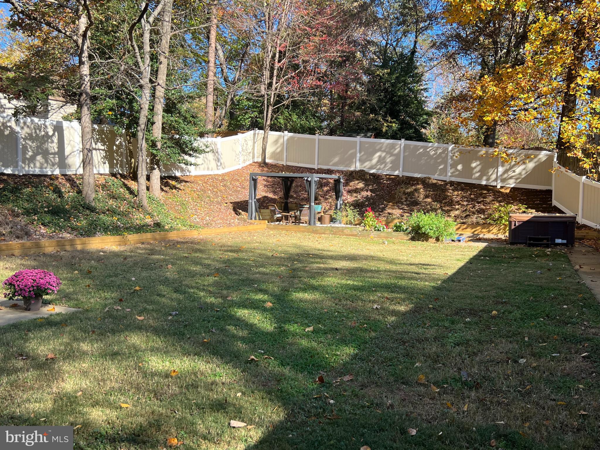 806 Chestnut Tree Dr